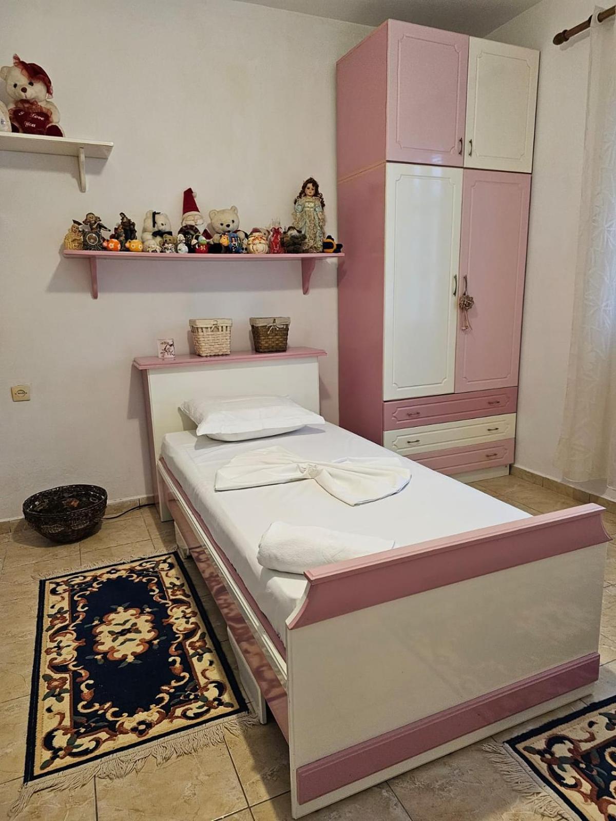Aira Villa Пермети Экстерьер фото