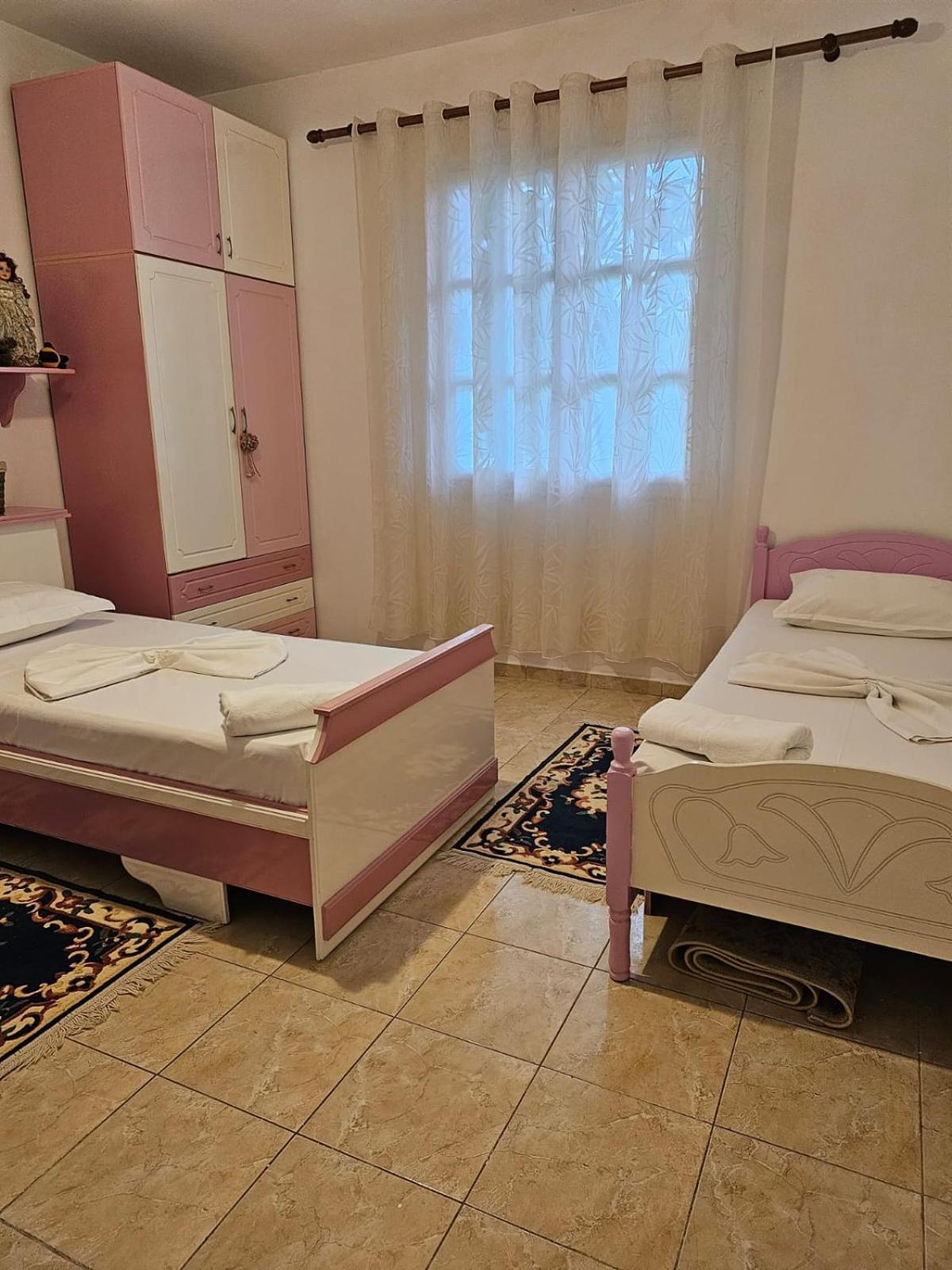 Aira Villa Пермети Экстерьер фото